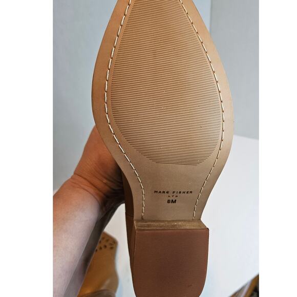 Marc Fisher LTD New Women's 8M Elyma Bootie Boots Pointed Toe Stacked wood heel - Picture 8 of 10